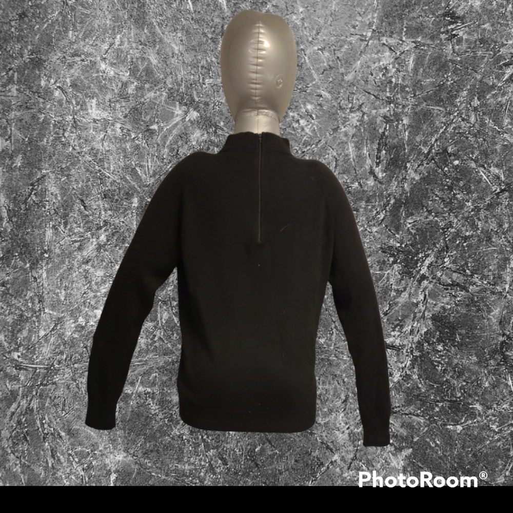 Designers Originals Luxelon Medium Black Half Zip Sweater